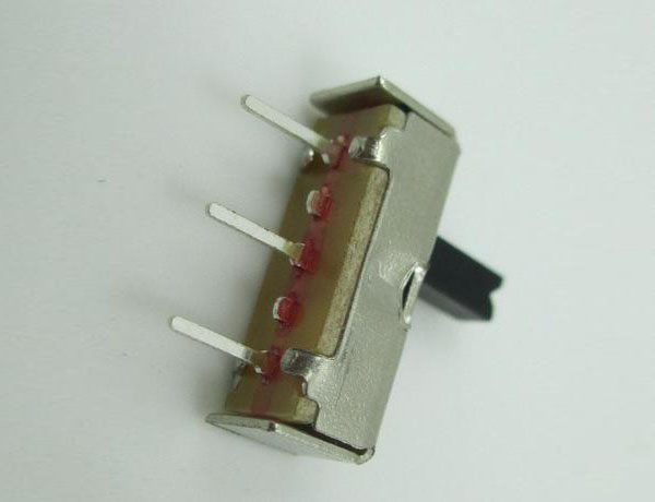 东莞米乐体育mile如何测量通过米乐体育mile的电流大小